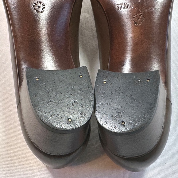 Vintage CELINE Brown Leather Loafer Pumps Gold Hardware Size 37.5 (37-1/2) US-7 - Picture 9 of 16